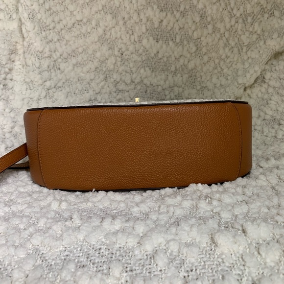 Michael Kors Karson Signature Saddle Bag - Picture 7 of 8